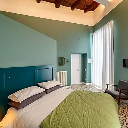 Le Chiavi Di Casa Bed & Breakfast 3*