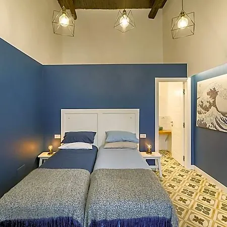 Le Chiavi Di Casa Bed & Breakfast Napels